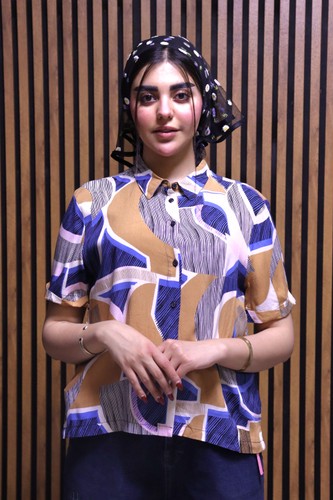 بلوز دکمه دار